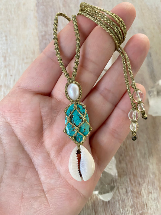Elsa Necklace