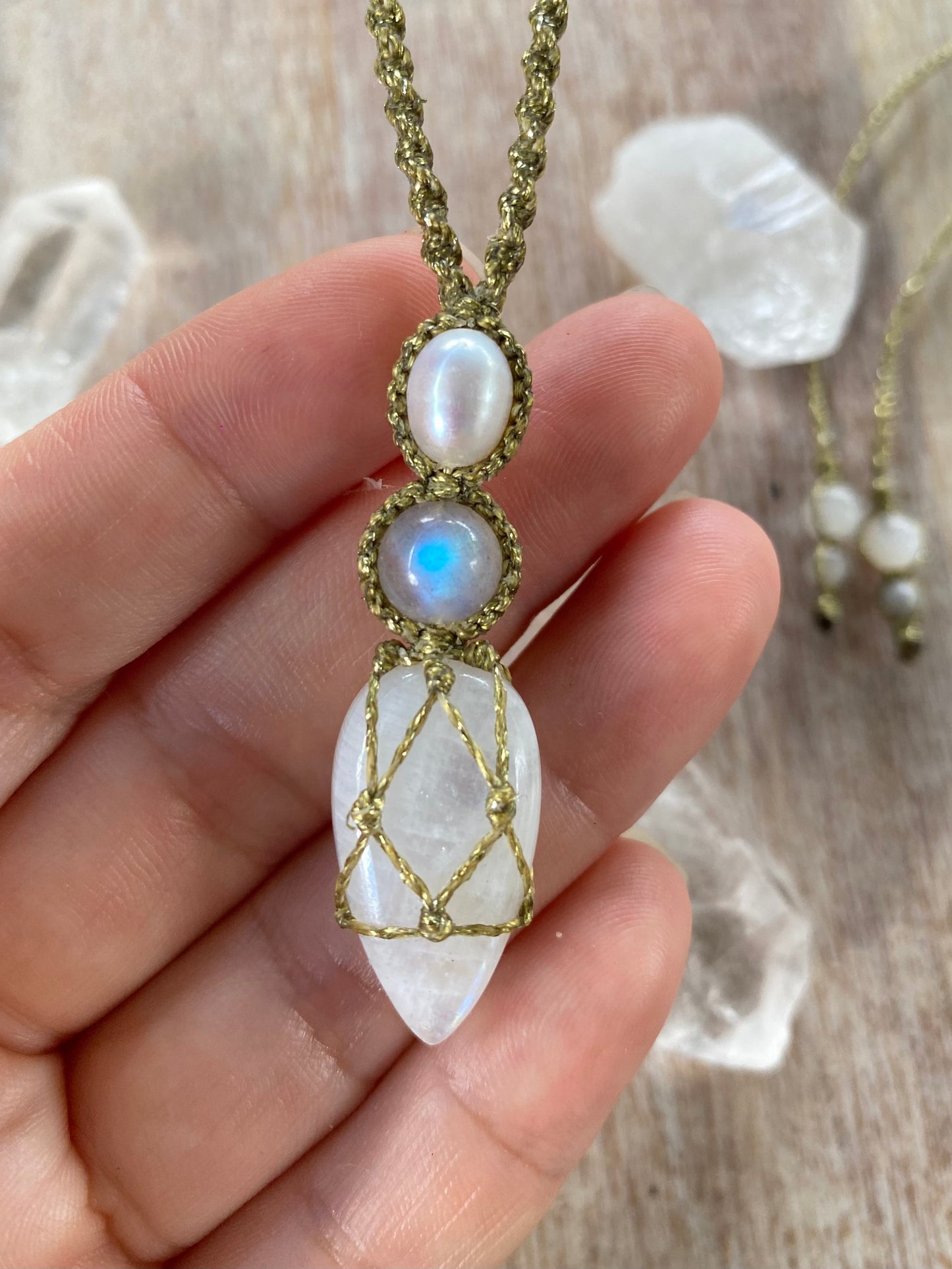 Thallassa Necklace (labradorite)